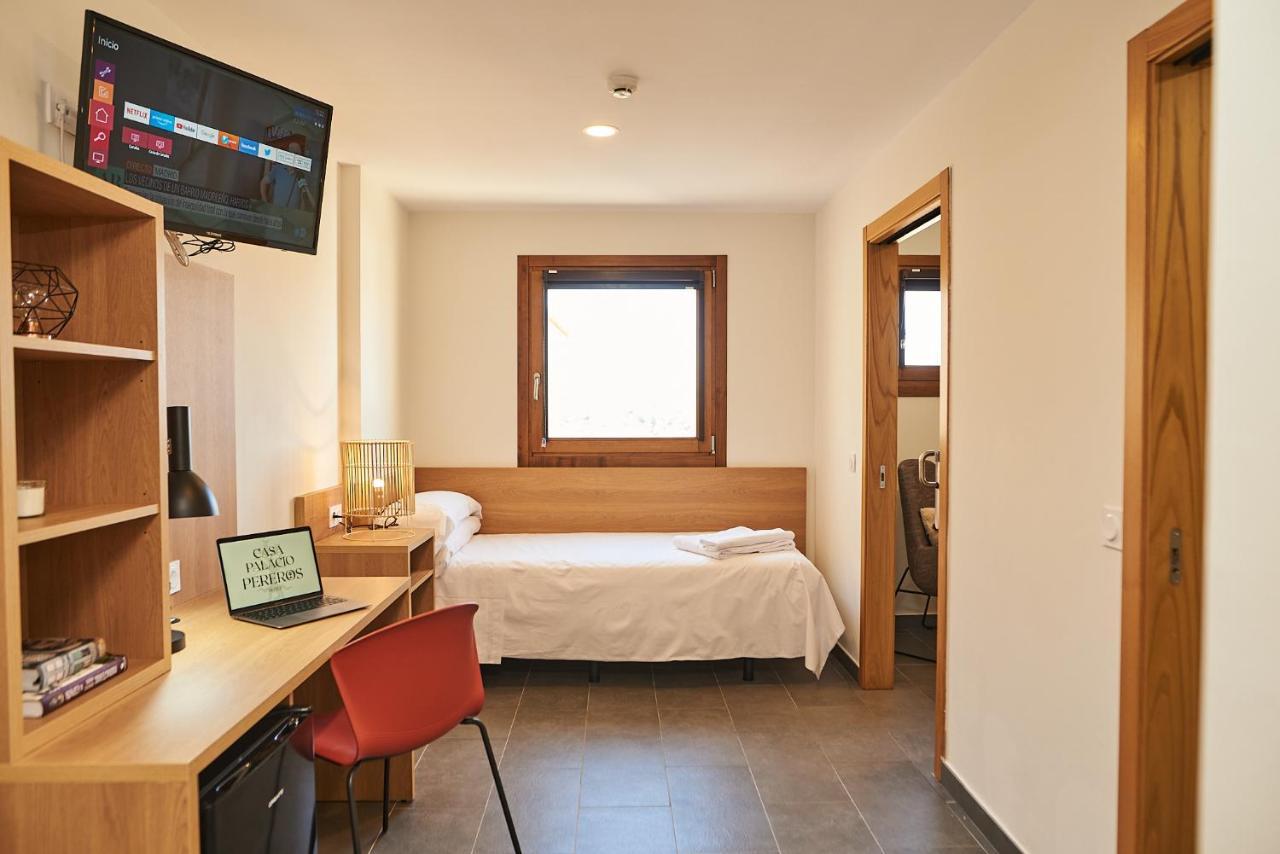 Hotel Casa Palacio Pereros Caces 外观 照片