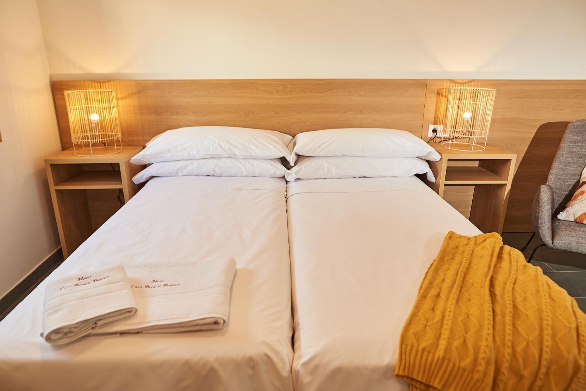 Hotel Casa Palacio Pereros Caces 外观 照片